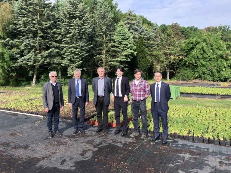 Delegation from Sapporo Breweries visits Deštnice